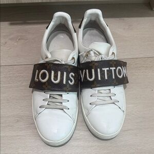 Louis Vuitton FRONT ROW WOMENS Sneakers- Logo with Straps